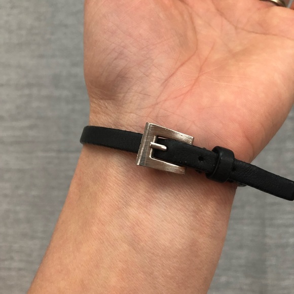 Prada leather bracelet with nameplate (100% auth) - Picture 5 of 8